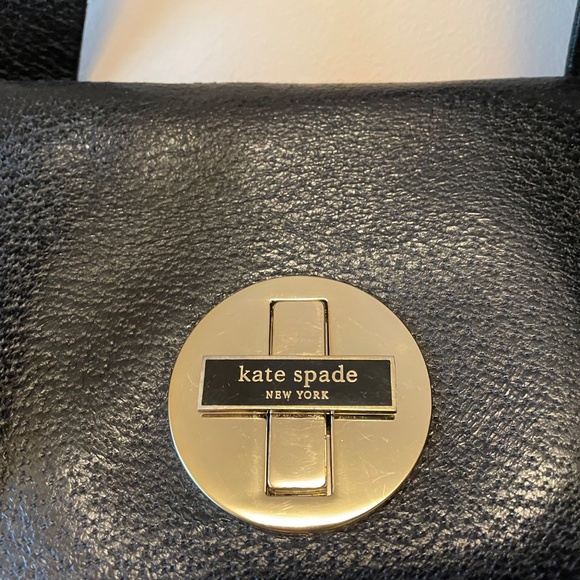 Kate Spade Tote - Picture 2 of 6